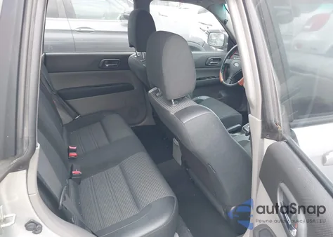 2005 Subaru Forester 2.5Xt z USA, uszkodzony, nr VIN JF1SG69645H709785